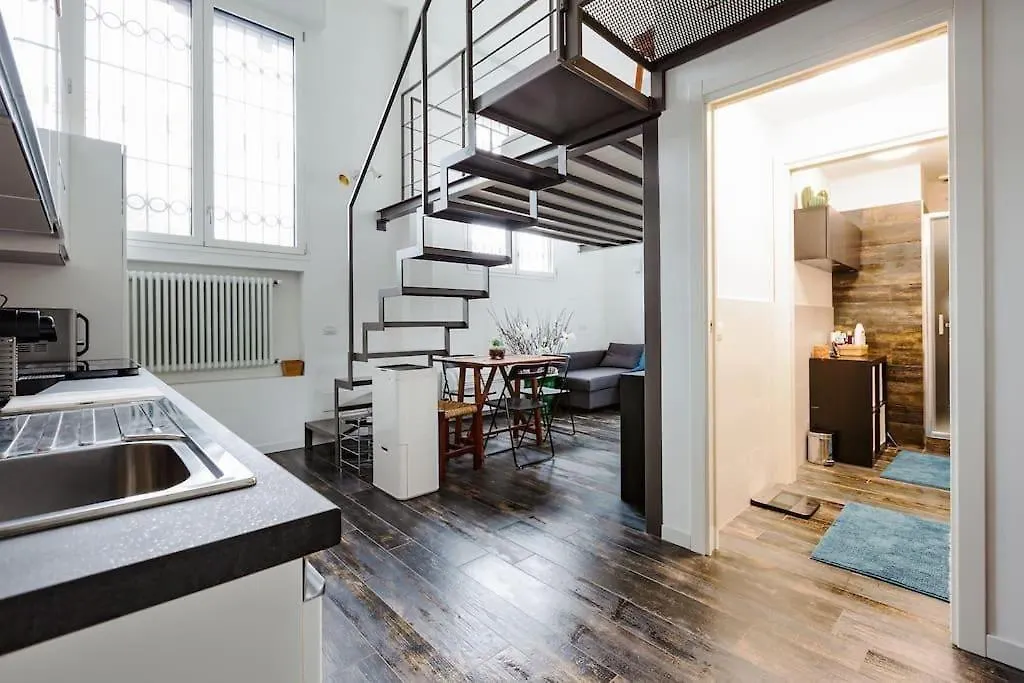 Navigli Luxury Loft - Apartment In Milano إيطاليا